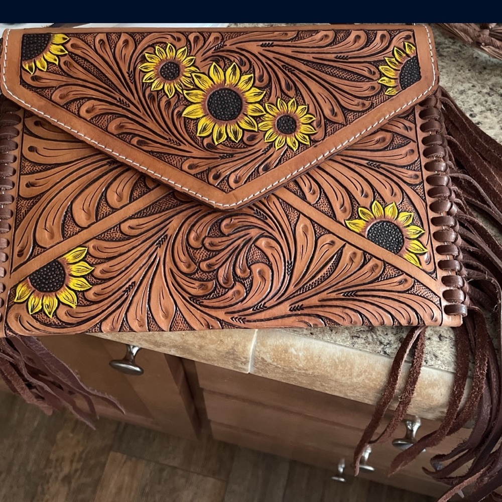 American Darling cross body purse